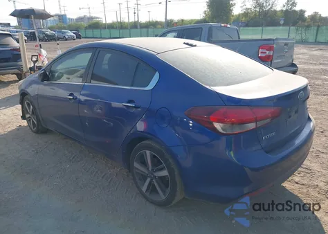 2017 Kia Forte Ex z USA, uszkodzony, nr VIN 3KPFL4A88HE053593